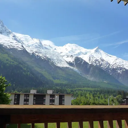 Les Pecles By Interhome Appartement Chamonix